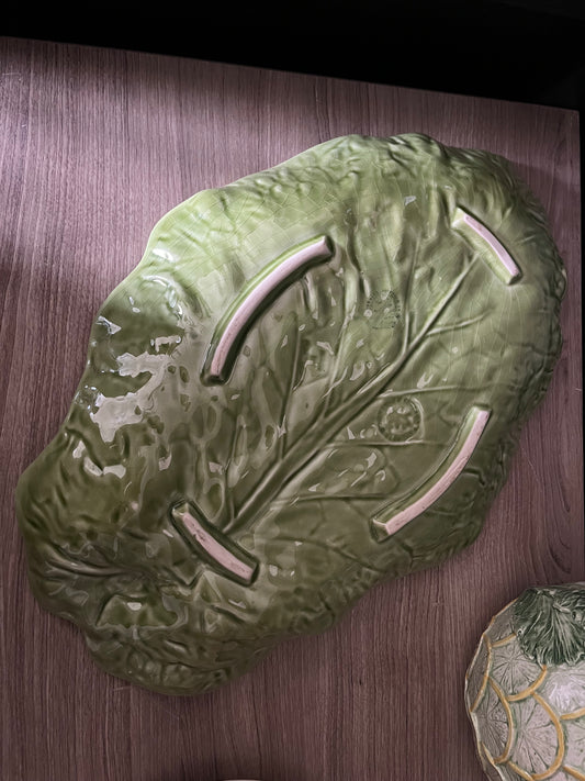 Vintage Bordalo Pinheiro faience cabbage server