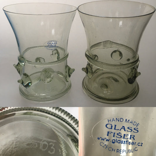 2 glazen noppen bekers glass beakers Czech Republic