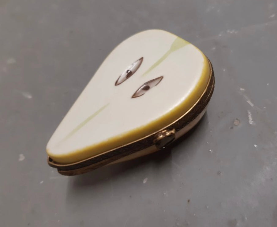 Lovely Limoges trincketbox pear