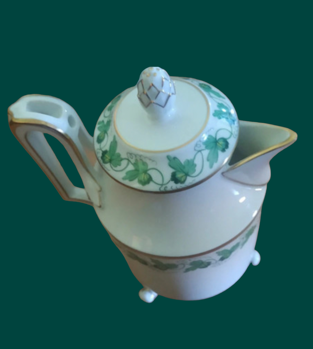 Augarten vine leaf antique coffeepot