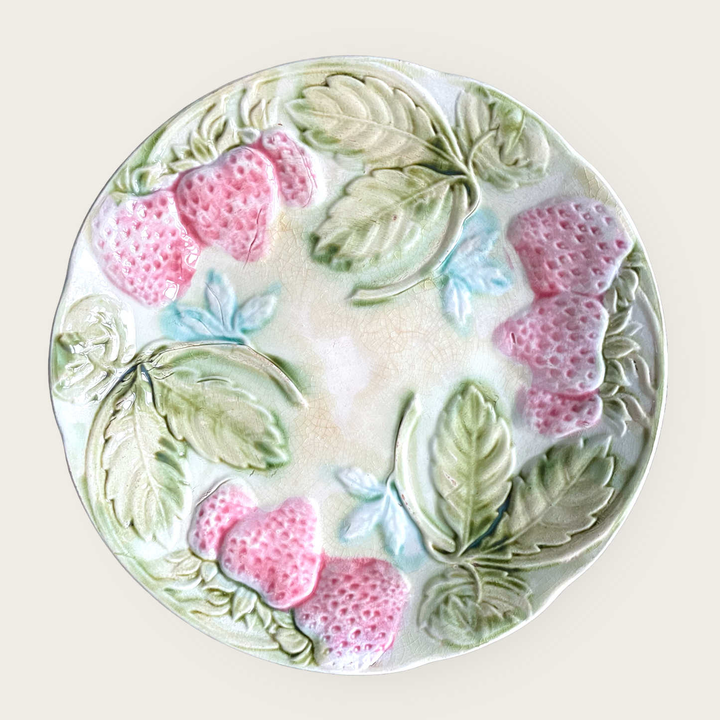 Frie Onnaing strawberry plate