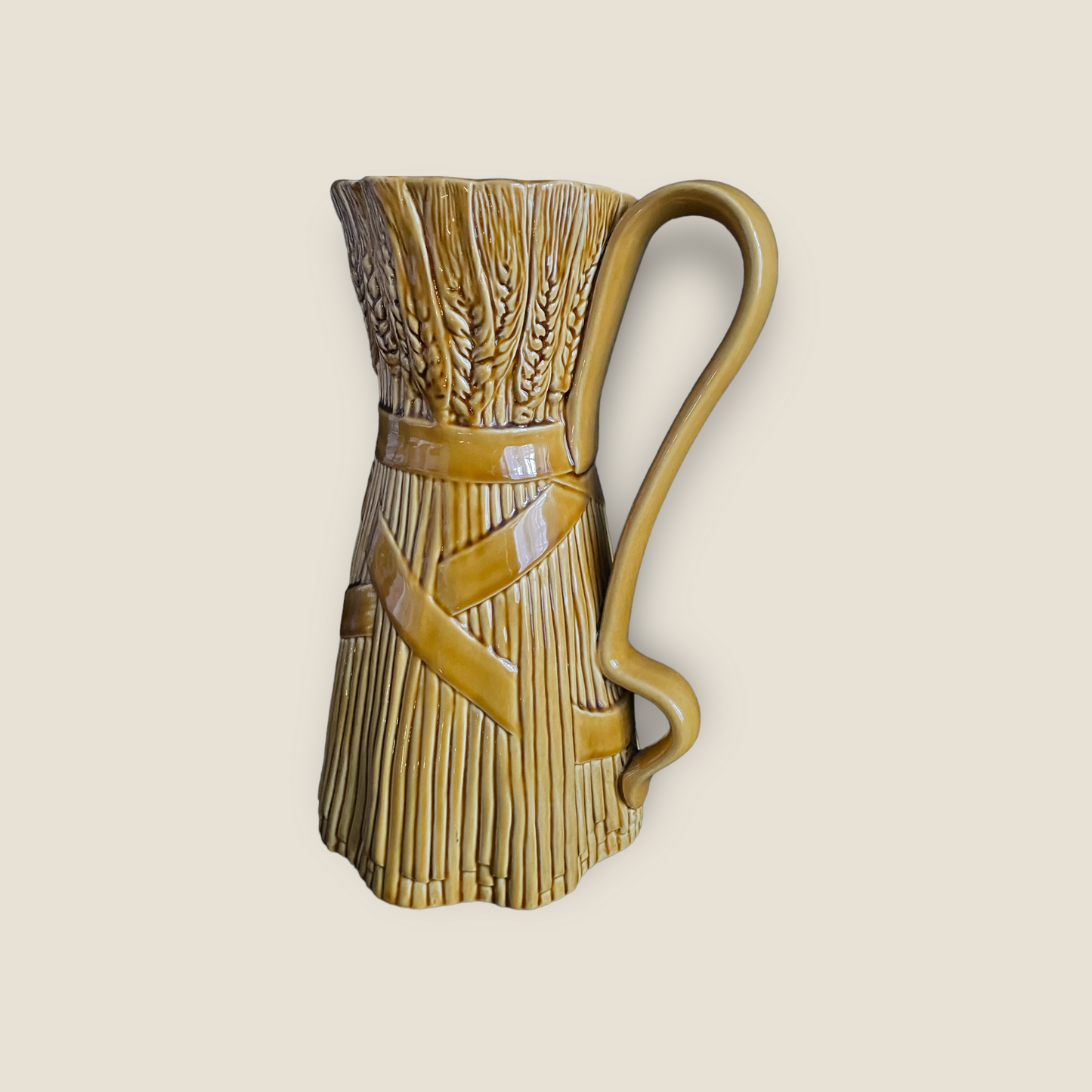 Bordallo Pinheiro pitcher grain