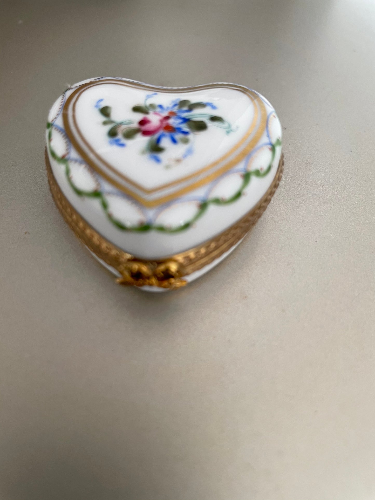 Limoges heart trinketbox