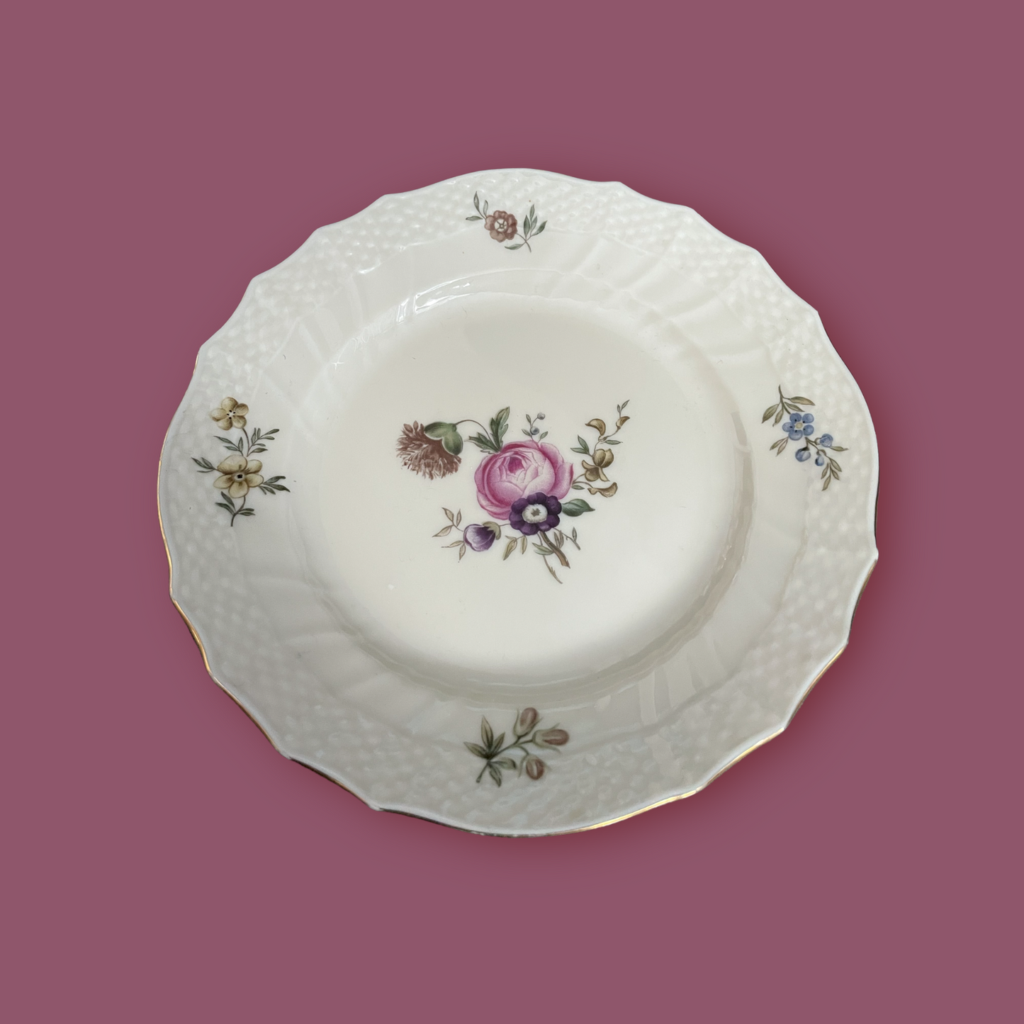 Offwhite vintage cake plate Royal Copenhagen