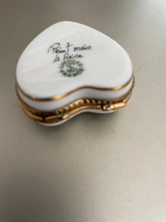 Limoges heart trinketbox