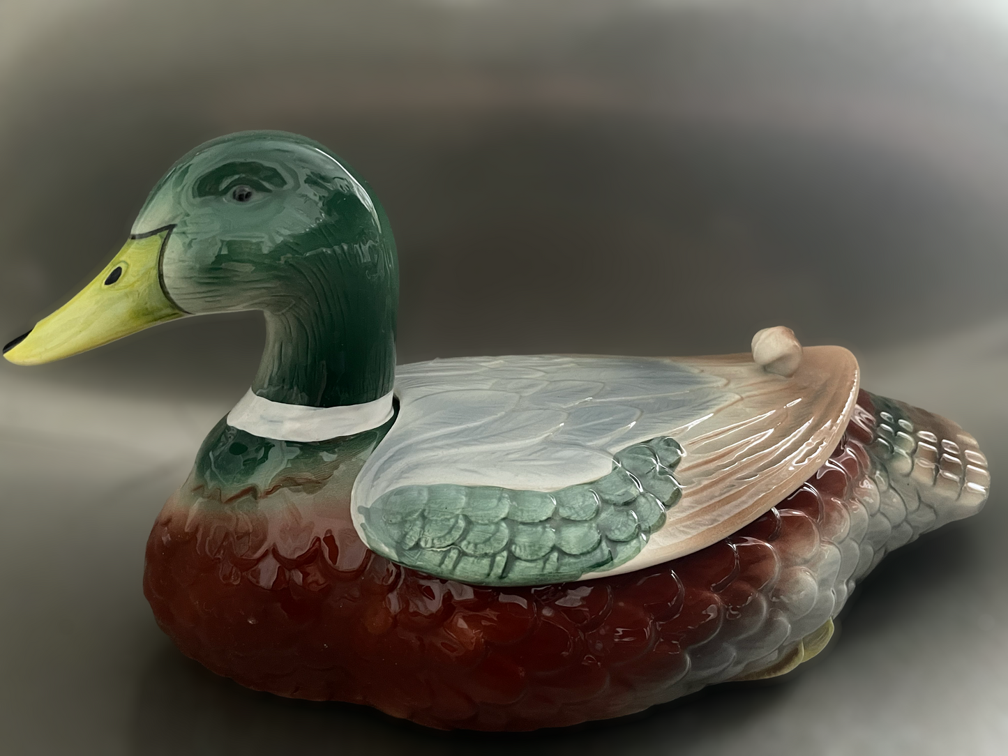 Large majolica duck FG Italy