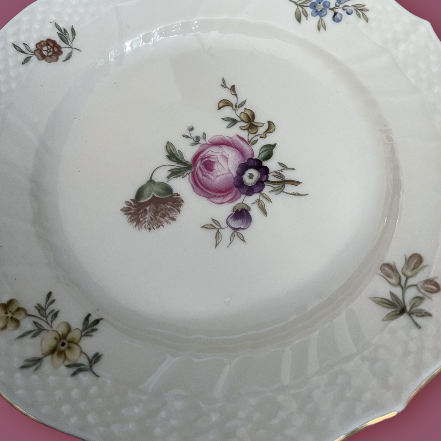 Offwhite vintage cake plate Royal Copenhagen